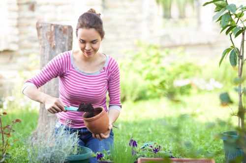 Gardeners Woolwich pricing for example jobs