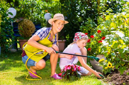 Woolwich garden design with seasonal planting and structure