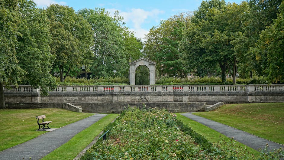 Woolwich Common garden restoration by local gardeners case study